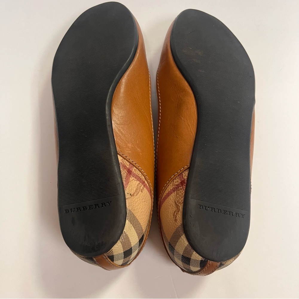 Burberry Bicolor Romsey Peep Toe Ballet Flats Size 38 - Picture 6 of 11